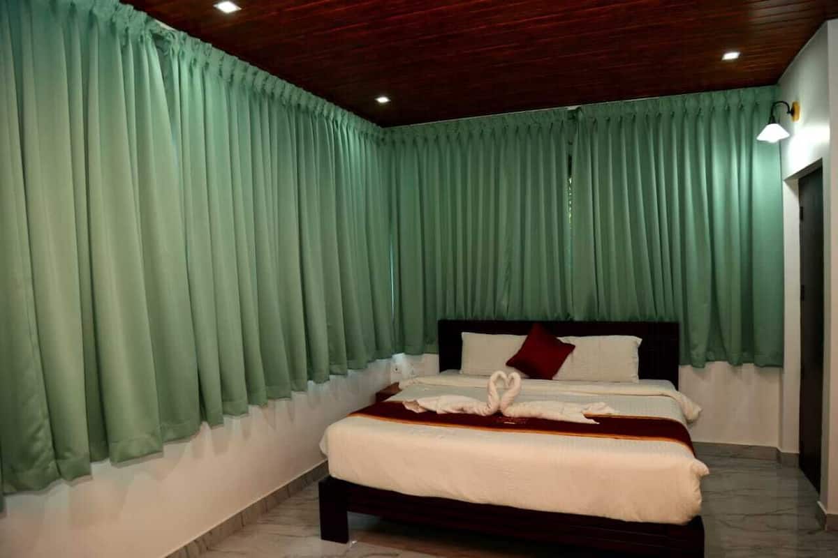 Deluxe Room | Free WiFi