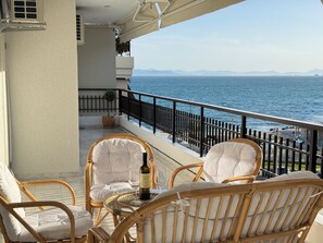 Terrace/patio - Starlight Seaview Suite | Flisvos Sunset (Paleo Faliro)