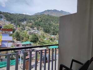Property grounds - Dharamsala Hill Town Hotel (Dharamshala)