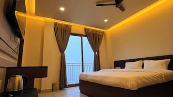 Premium Double Room, Mountain View | Free WiFi