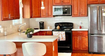 Cozy 2-bedroom house in gorgeous SeaTac with AC