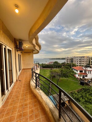 Property grounds - Cosy Three bedroom nyali sea view (Mombasa)