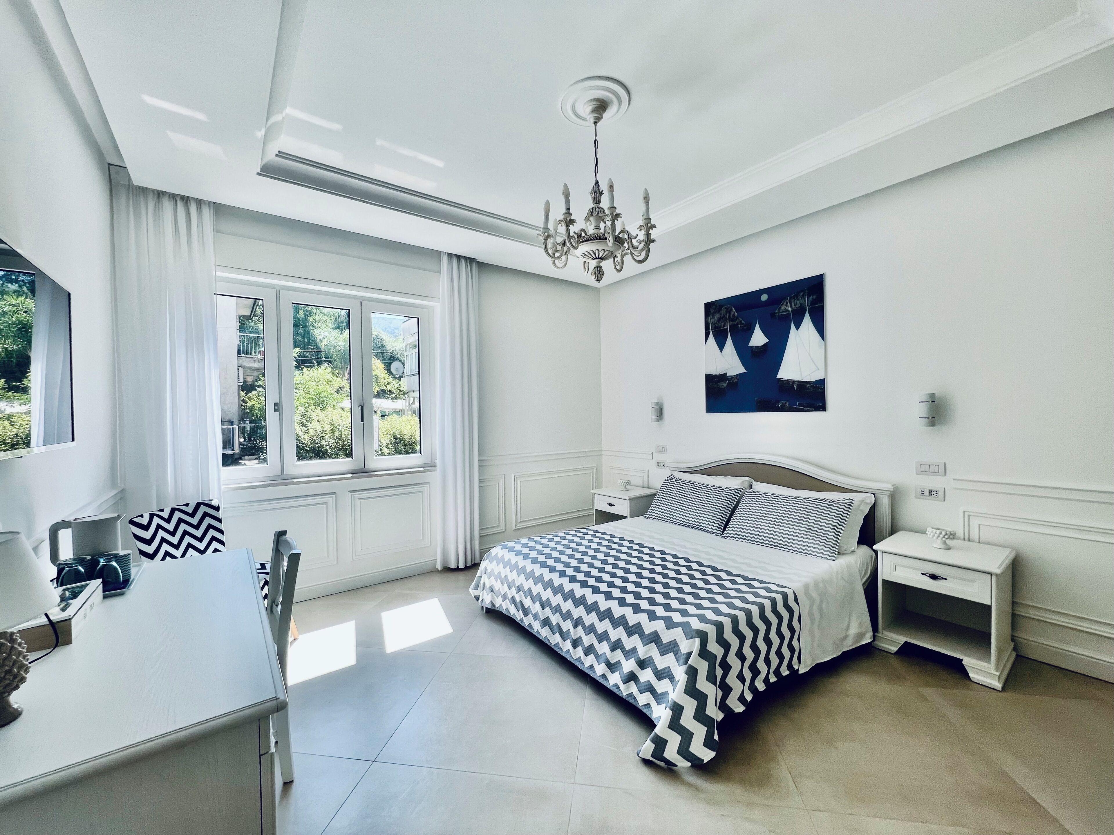 Junior Suite, Balcony, City View | In-room safe, desk, iron/ironing board, free WiFi