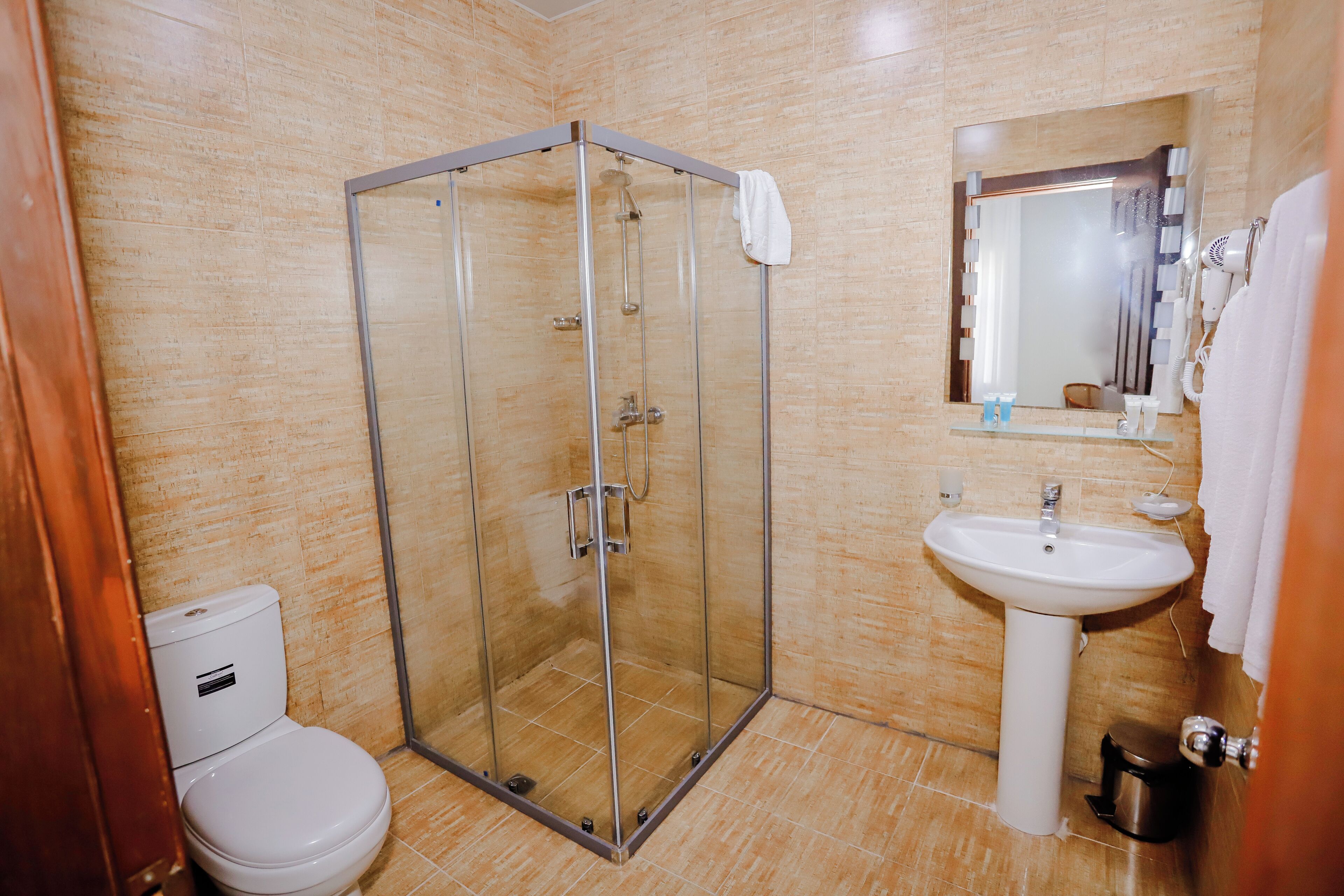 Chambre Double Standard | Salle de bain