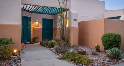 Castle Casita | Golf & Resort Views | Remodeled 2BR | Near JW Marriott | Sleeps 6