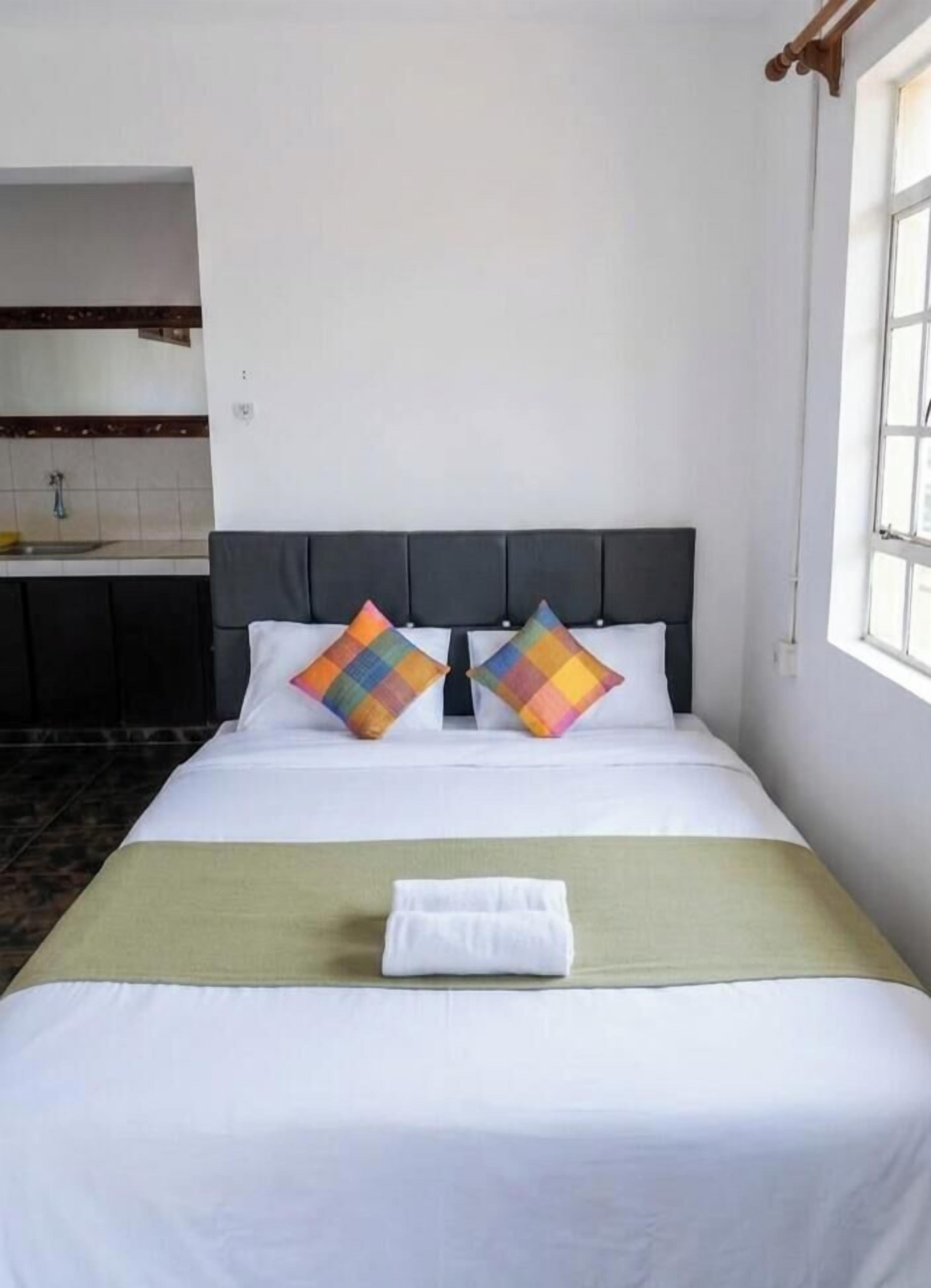 Kamar Double Standar, Bebas Asap Rokok, balkon | Meja kerja, Wi-Fi gratis, dan seprai linen