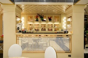 Dining - TOS Residency Jublee Hills By OTABoostup (Hyderabad)