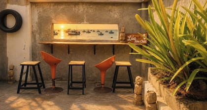 LŨA XÓM CHÀI là một homestay nằm ở làng chài Trần Phú, Dương Đông, Phú Quốc