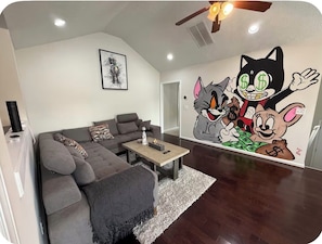 Smart TV - Modern ATL Stay 2BR 2BA Near Downtown W/ theater (Ellenwood)