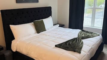 2 bedrooms, desk, iron/ironing board, free WiFi
