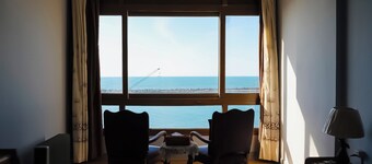 Vintage Modernized Sea View Apartment