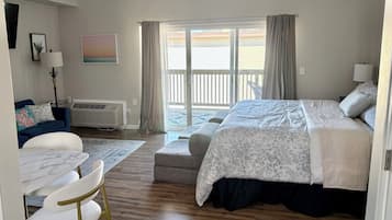 Iron/ironing board, internet, bed sheets
