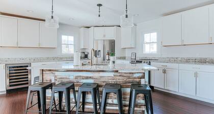 Afton Farmhouse
