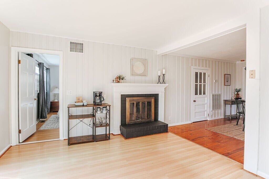 Cottage, Private Bathroom (Artisan's Cottage) | Shared kitchen