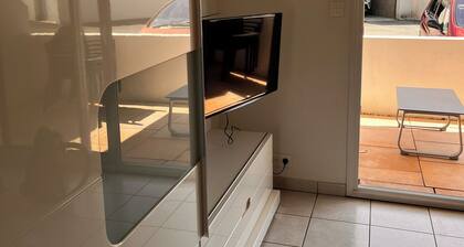 Appartement plain pied 39 m² avec petite terrasse et garage individuel 20 m²