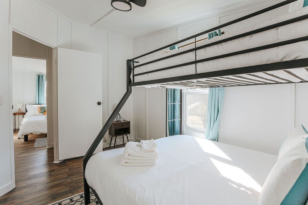 Cottage, Private Bathroom (Basecamp Cottage)