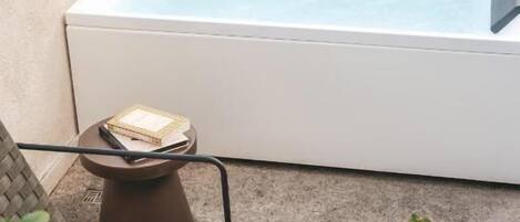 Deluxe Wellness | Bubbelpool utomhus