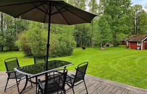 Outdoor dining - 1 bedroom awesome home in Tvärred (Tvärred)