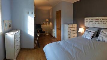 1 chambre, Wi-Fi, draps fournis