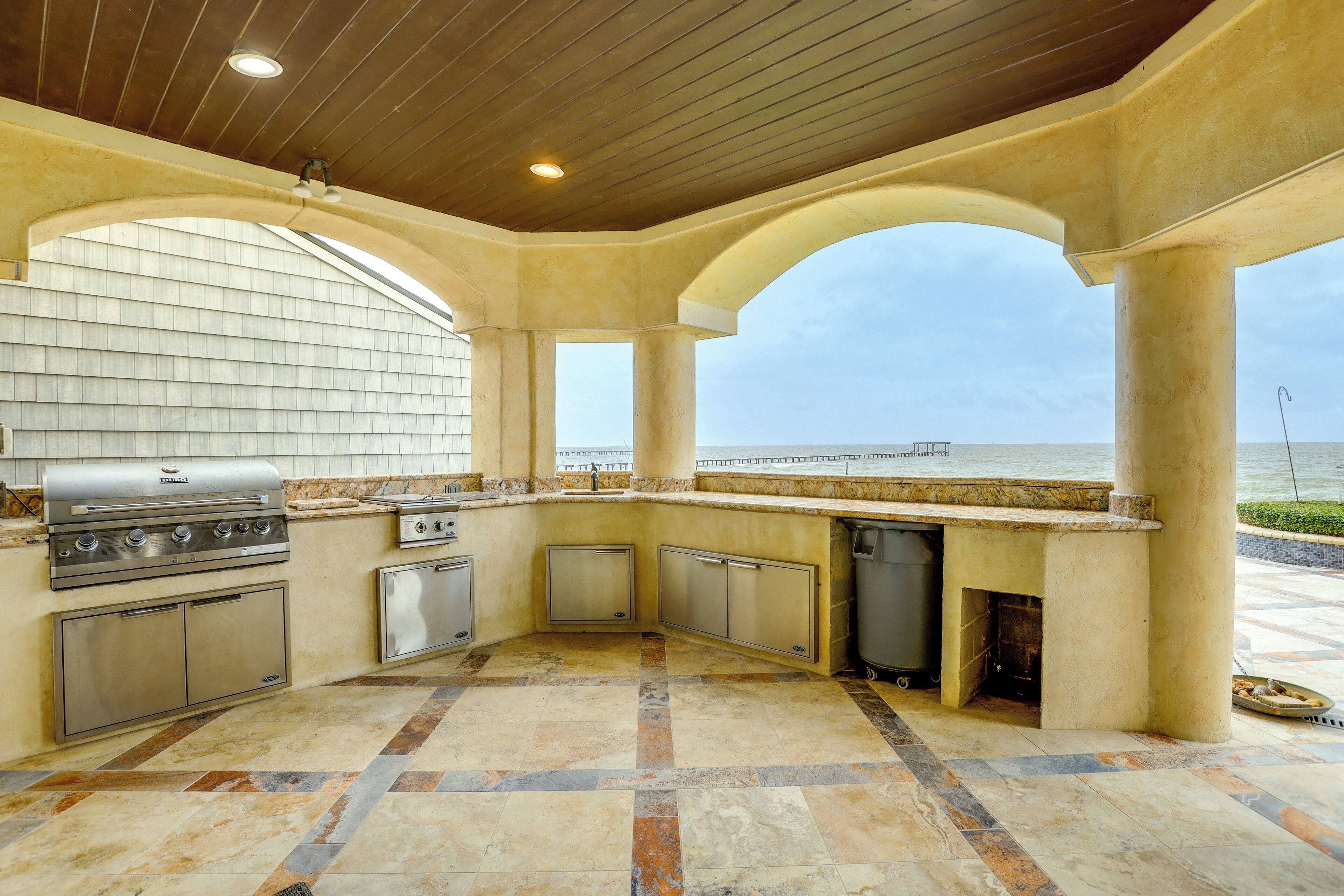 Vila (6 Bedrooms) | Interior