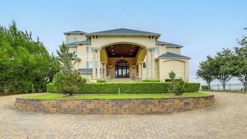 Villa (6 Bedrooms) | Intérieur