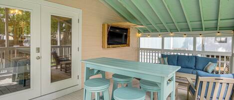 House (2 Bedrooms) | Front of property