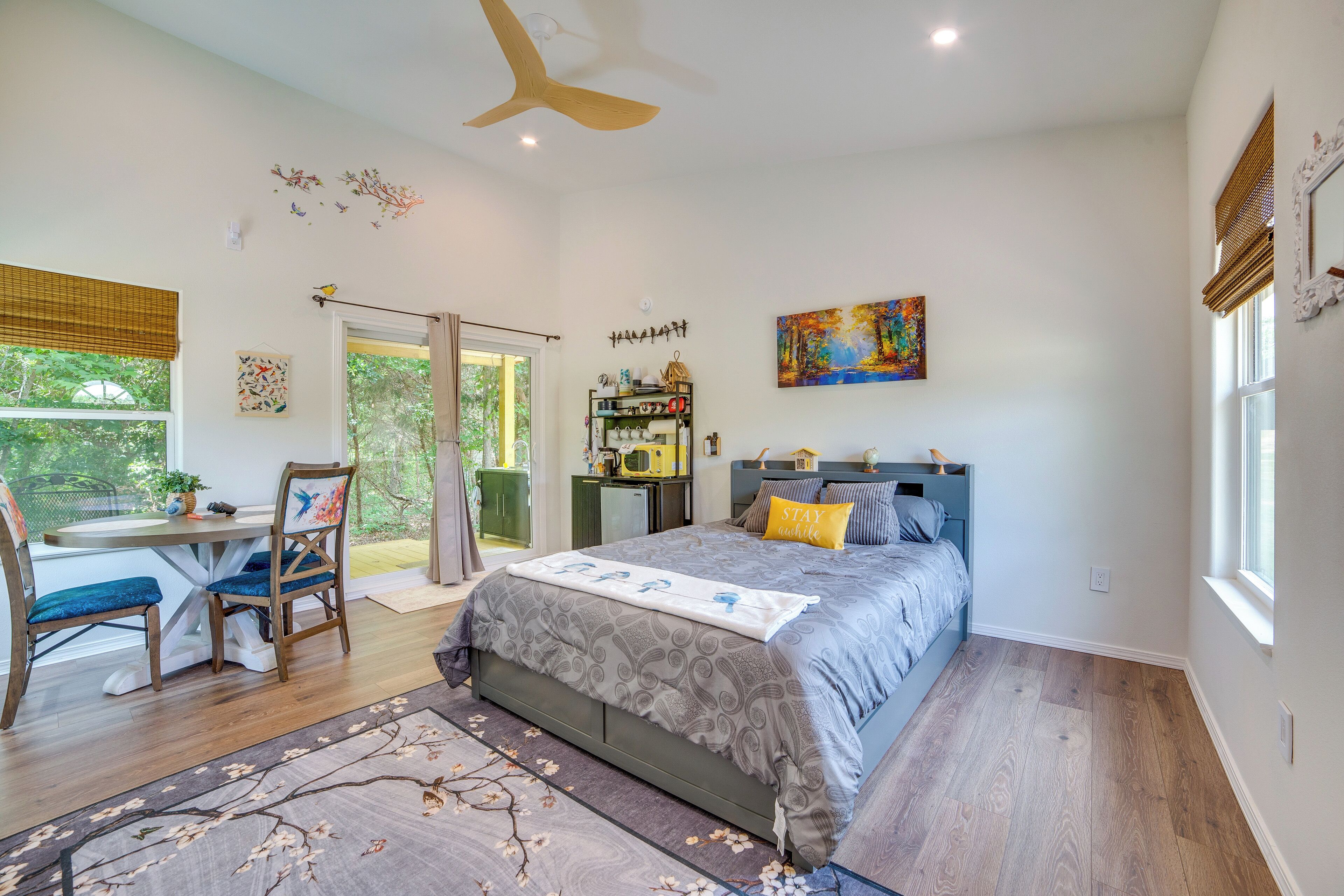 المنشأة من الداخل