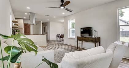 Updated Craftsman in Historic Southside Fort Worth