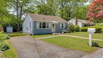 Cottage (2 Bedrooms) | Interior