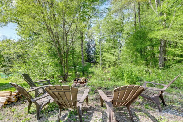 Front of property - 12 Mi to Old Forge Pond! Group Basecamp w/ Grill (Forestport)
