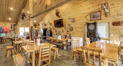 Cozy Lakefront Cabin at Birch Haven Resort!
