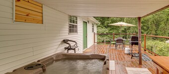 Walk to Town: Fayetteville Retreat w/ Hot Tub!