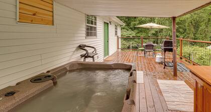 Walk to Town: Fayetteville Retreat w/ Hot Tub!