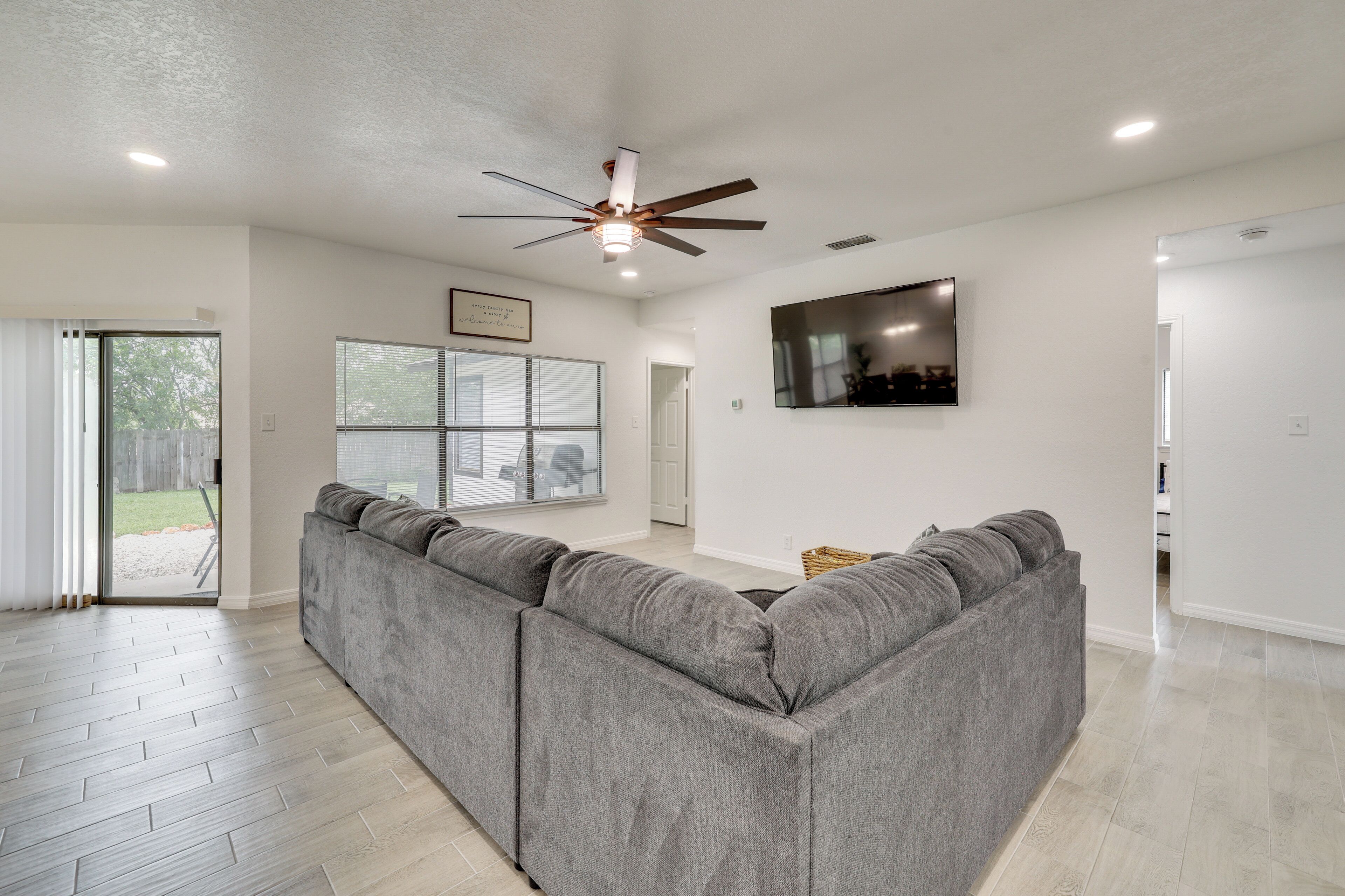 House (3 Bedrooms) | Front of property