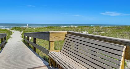 Cool Off in the Ocean-view Pool! Cocoa Beach Unit