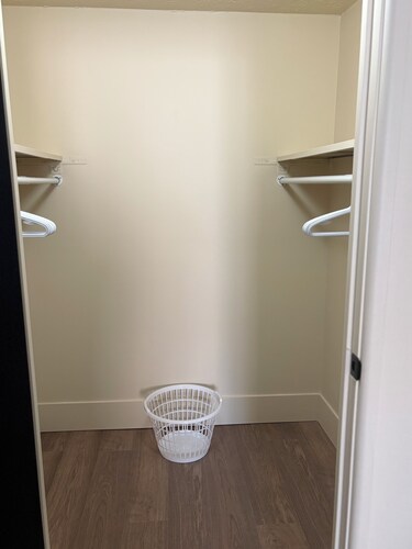 2Br Home Free Parking Near Downtown Cincinnati