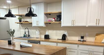 2Br Home Free Parking Near Downtown Cincinnati