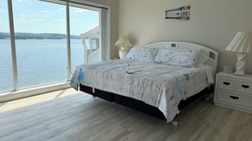 3 slaapkamers, een bureau, gratis wifi, beddengoed
