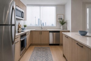 Premium-Zimmer | Eigene Küche | Kühlschrank, Mikrowelle, Ofen, Herdplatte