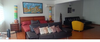 Linda Casa plan for rest, work or sports.