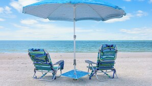 Beach - Coastal Modern Home | Walk To Beach, Food & Shopping (Marco Island)