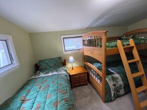 4 chambres, accès au Wi-Fi (inclus), literie fournie