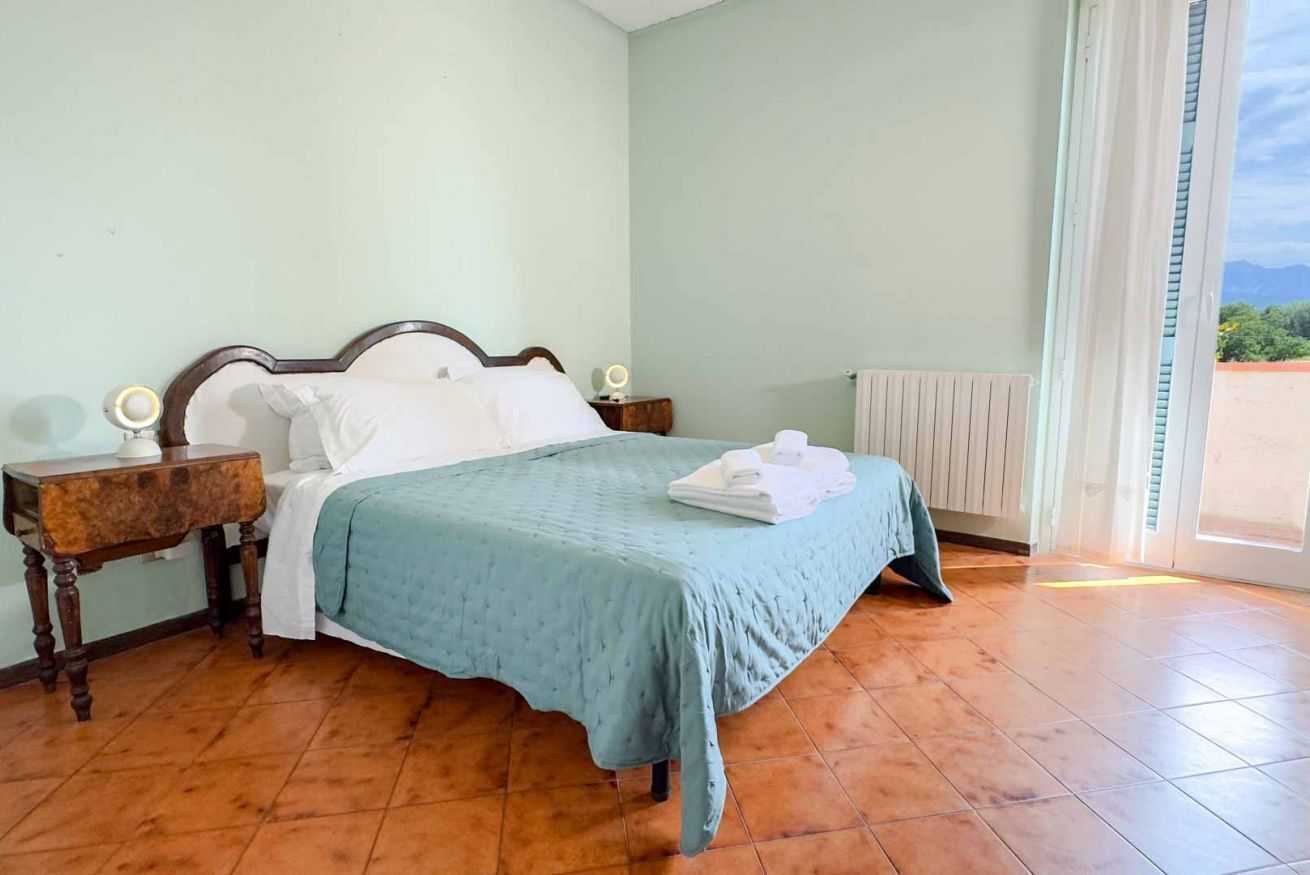 3 Schlafzimmer, Bügeleisen/Bügelbrett