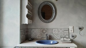 Kamar Double atau Twin | Kamar mandi