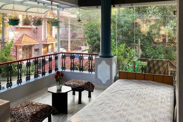 Classic Double Room, Balcony, Garden View | Property grounds