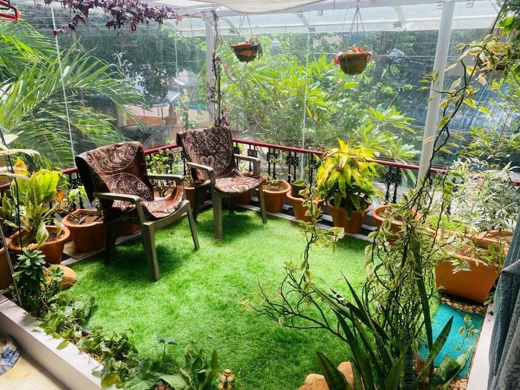 Chambre Double Classique, balcon, vue jardin | Enceinte de l’hébergement
