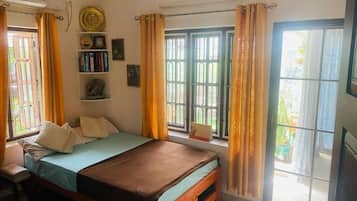 Habitación clásica doble, balcón, vistas al jardín | Wifi gratis