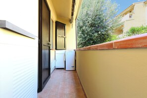 Property grounds - Vrbo Property (Quartu Sant'Elena)
