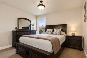 3 Schlafzimmer, Bügeleisen/Bügelbrett, kostenloses WLAN, Bettwäsche