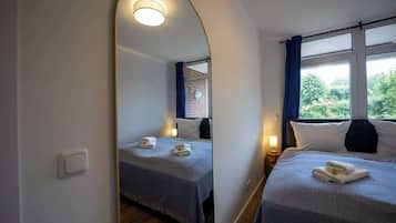 1 bedroom, travel crib, WiFi, bed sheets